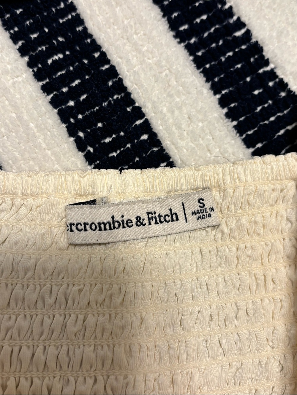 A&F Ruched V-Neck Cami WORN ONCE - Picture 7 of 7